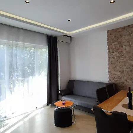 شقة Lozina With Terrace
